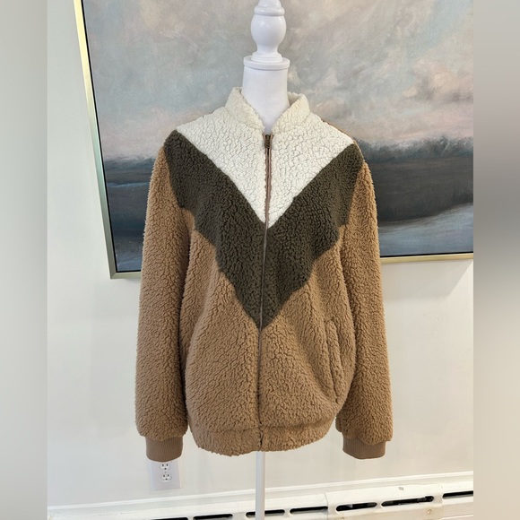 UGG Annalise Teddy Jacket size M - Picture 2 of 8